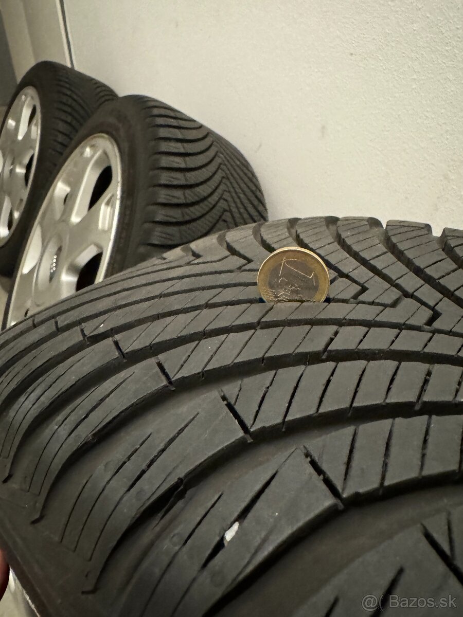 Predám 4 originálne kolesá Audi – disky 17" + nové pneumati