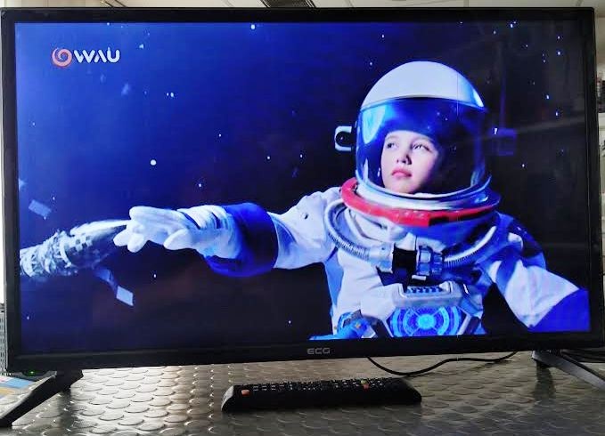 LED TV ECG 32 H03T2S2 uhlopriečka 81cm.