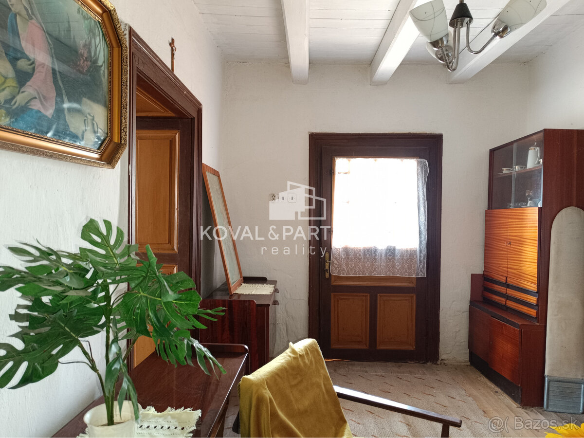 Vidiecky rodinný dom - Tvrdošovce - Nové Zámky