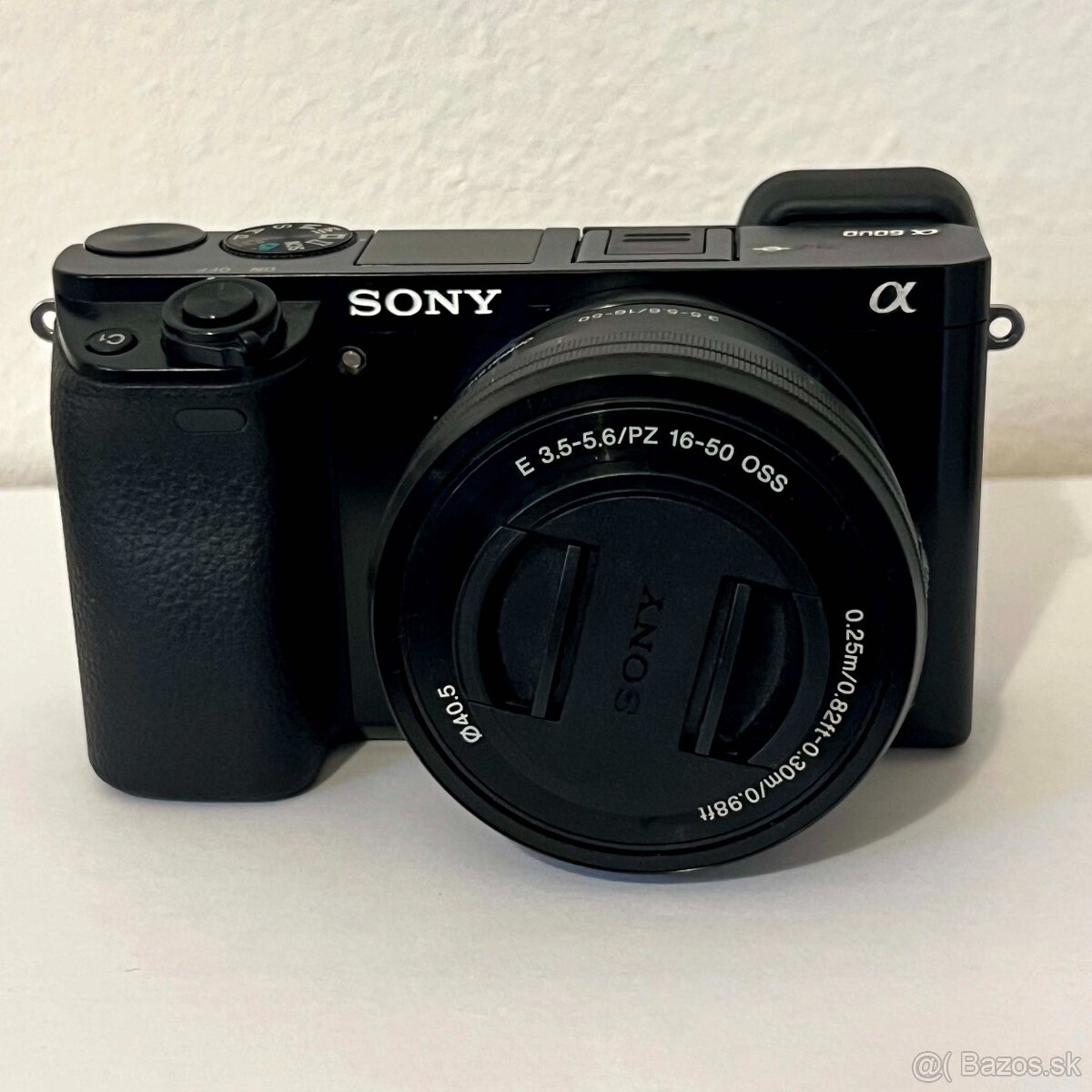 Sony A6000 černý + objektiv 16 - 50 mm