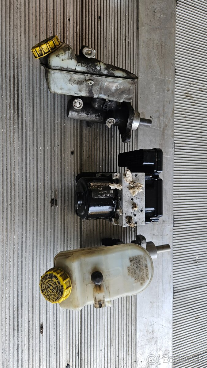 Brzdový válec a ABS kostka VW T5 Transporter