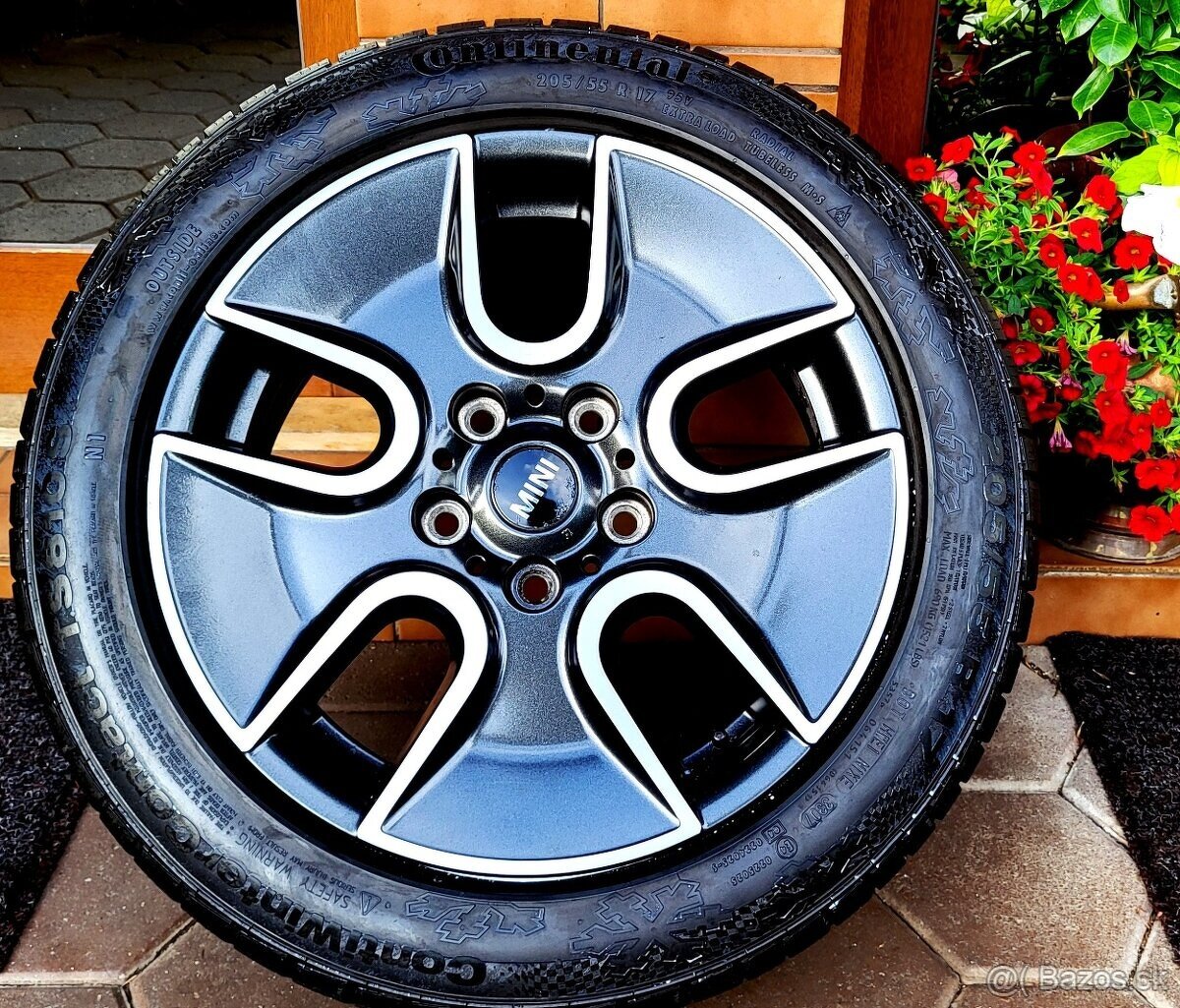 alu R17 5x112, senzory tlaku (pneu 205/55) orig. MINI