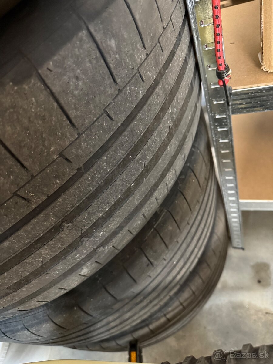 Continental SportContact 6 285/40R22