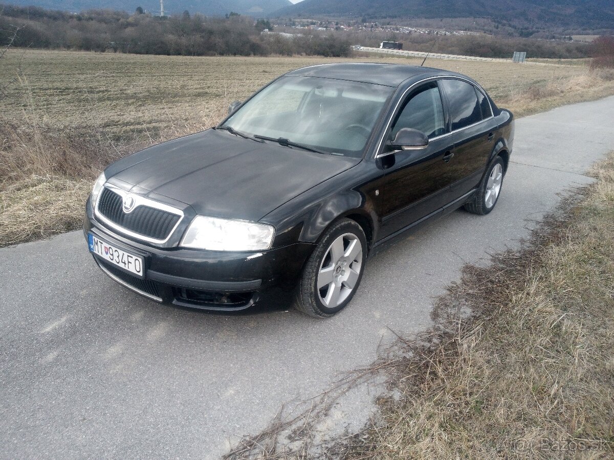 Rozpredám Škoda Superb 1 2.8 benzín automat