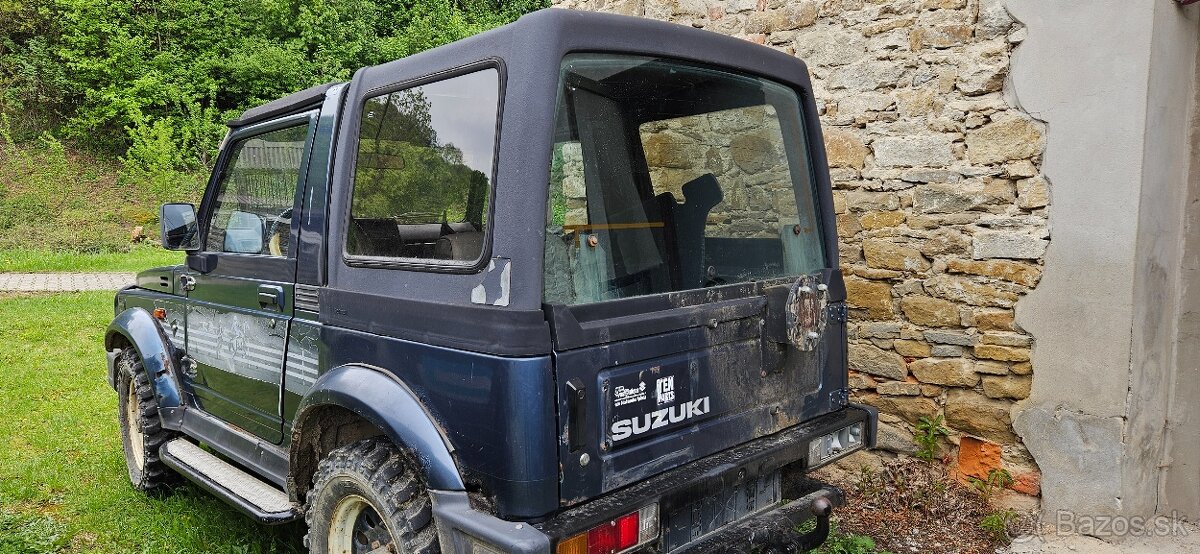 Suzuki Samurai 1,3i siroký model - španiel