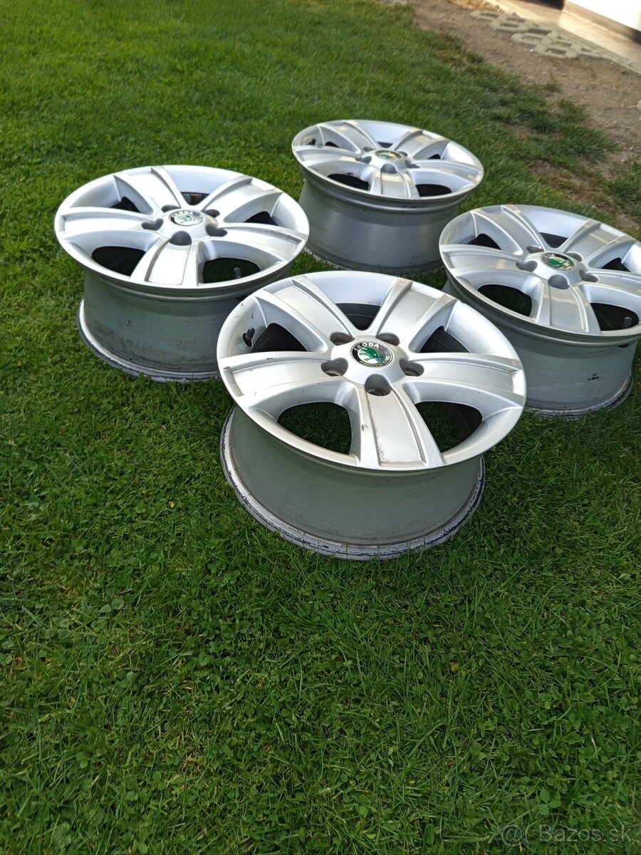 R15 5x112
