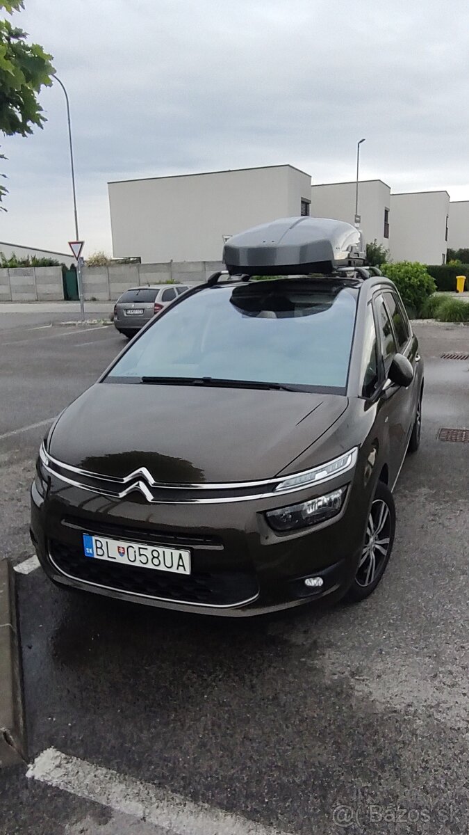 Citroen C4 Grand Picasso 1.6 benzin v 7 miestnej verzii