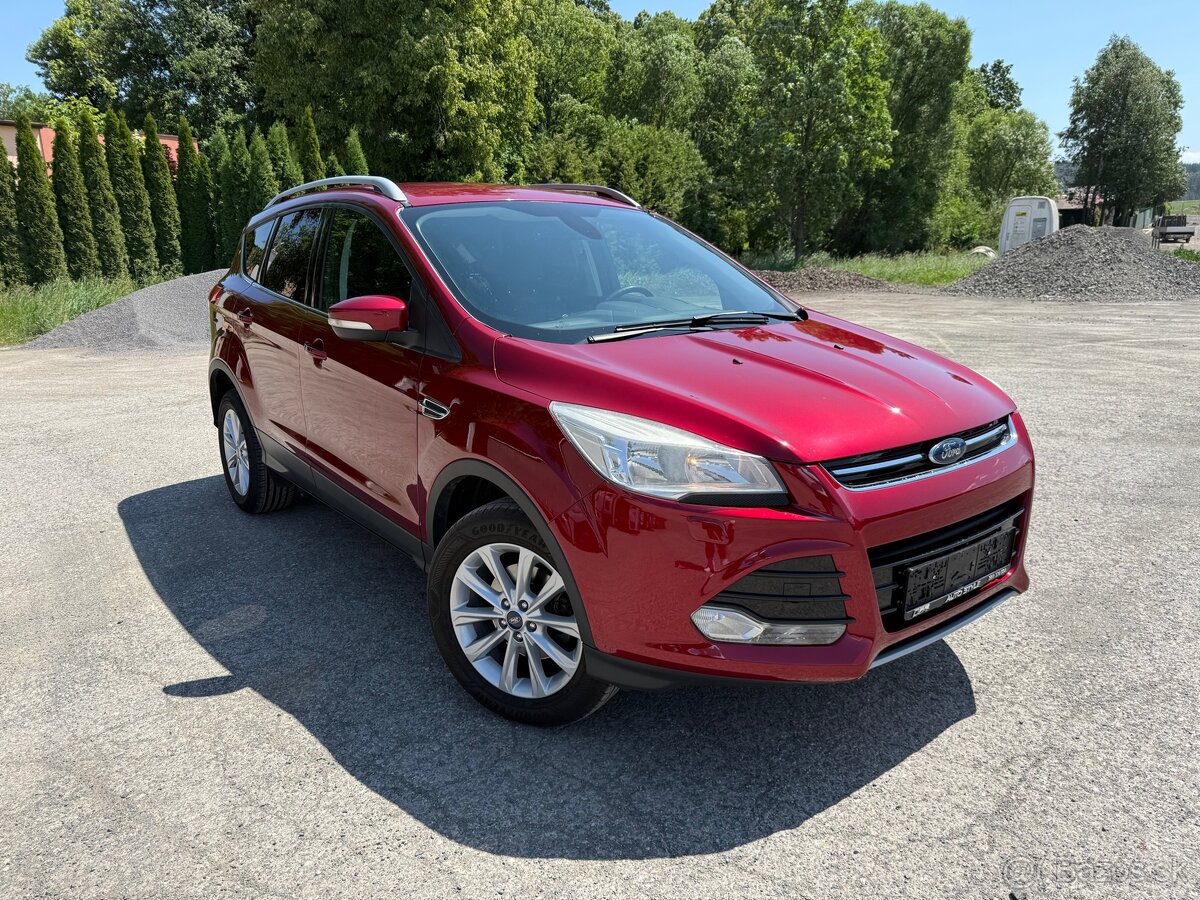 Ford Kuga 1.5 benzín 110kw
