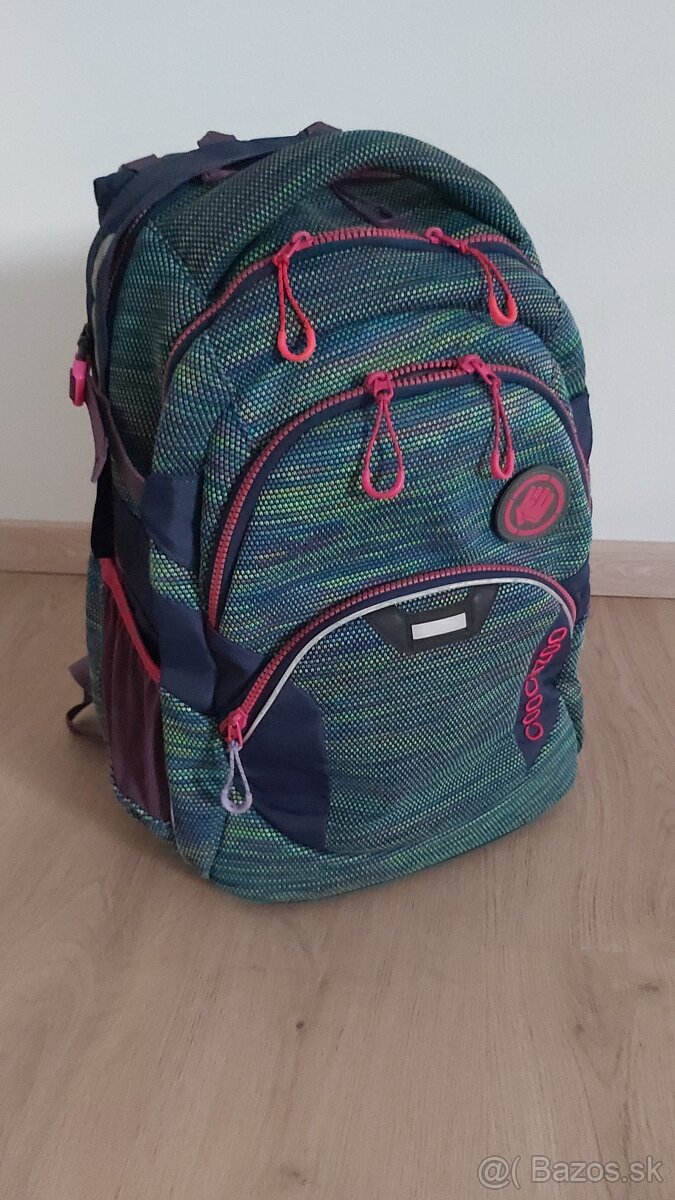 Školský ruksak Coocazoo.