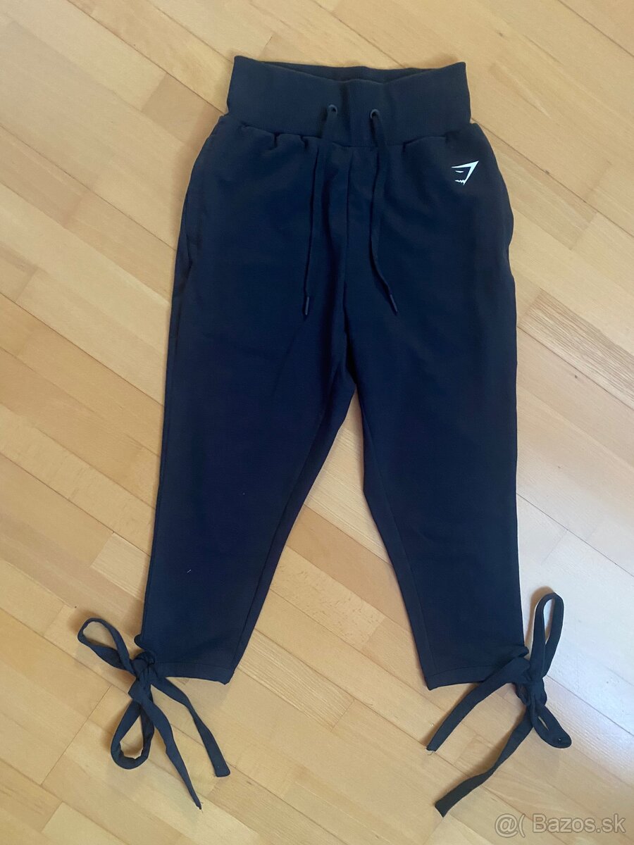 Gymshark tepláky