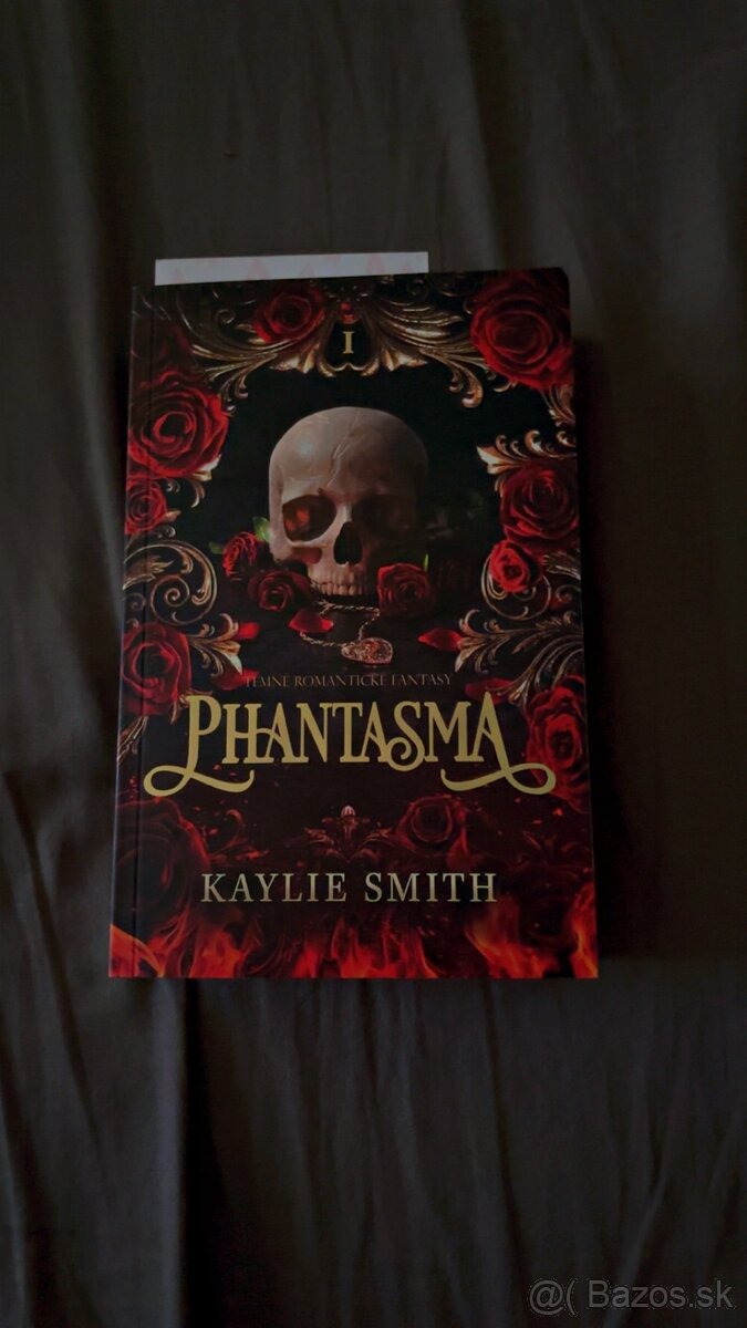 Phantasma -Kaylie Smith
