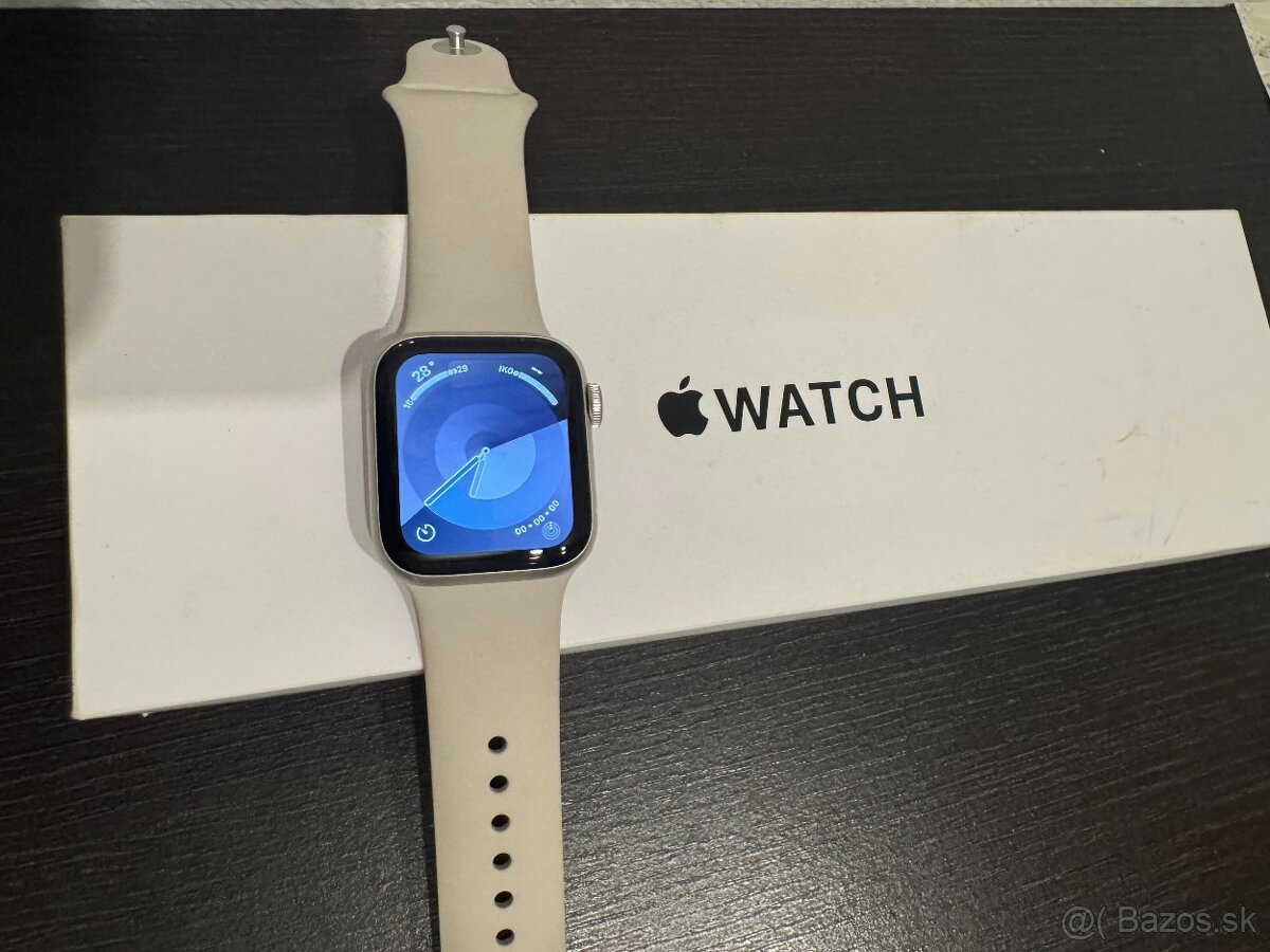 Apple Watch SE (2. generácia) 40 mm GPS – Starlight