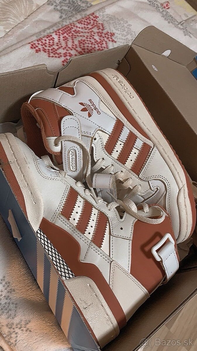 Adidas Forum