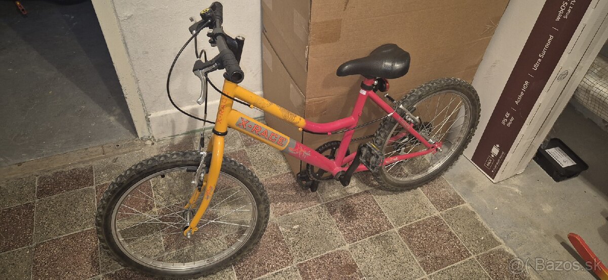 Detský bicykel. Po servise. Pripravený na jazdenie.