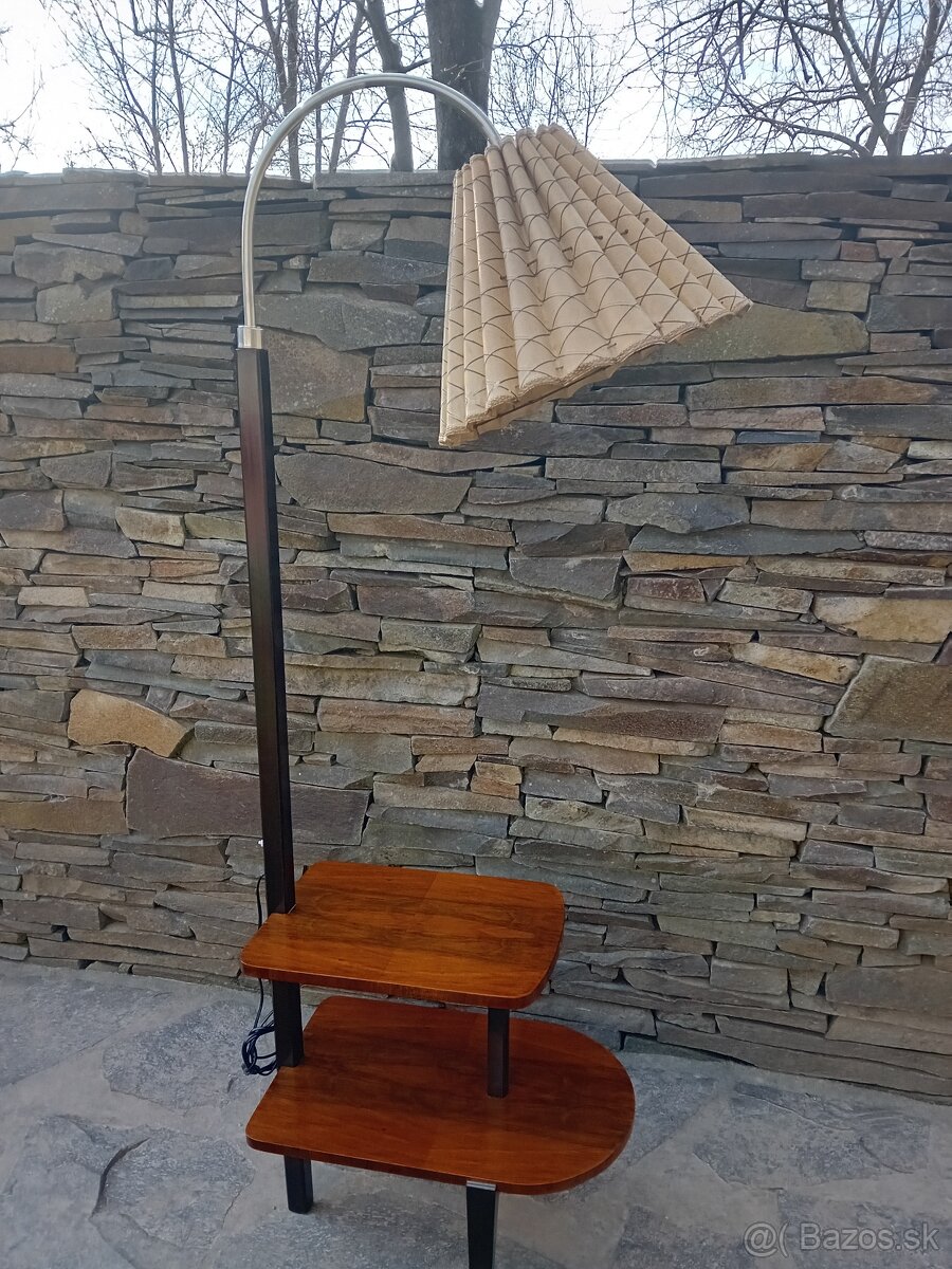 Lampa J.Halabala