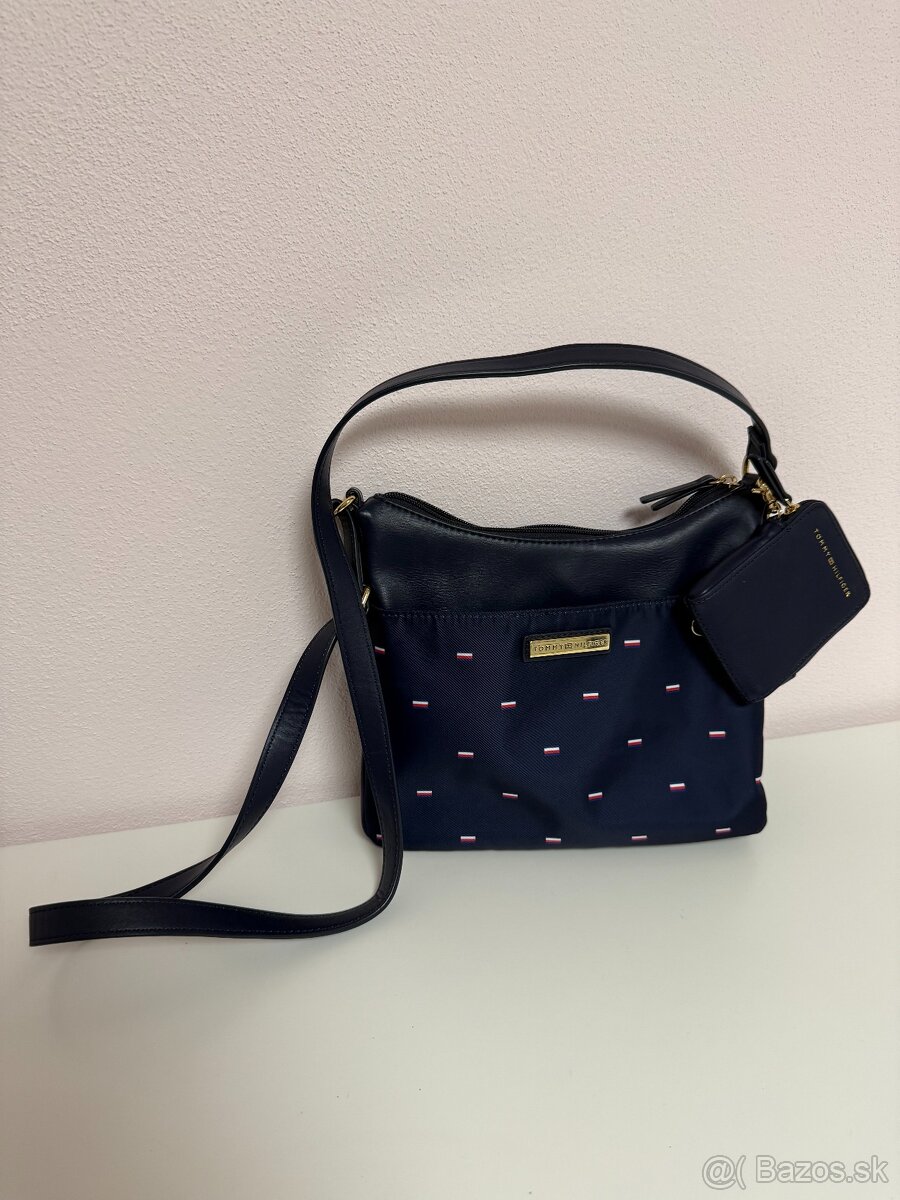 Tommy Hilfiger crossbody kabelka