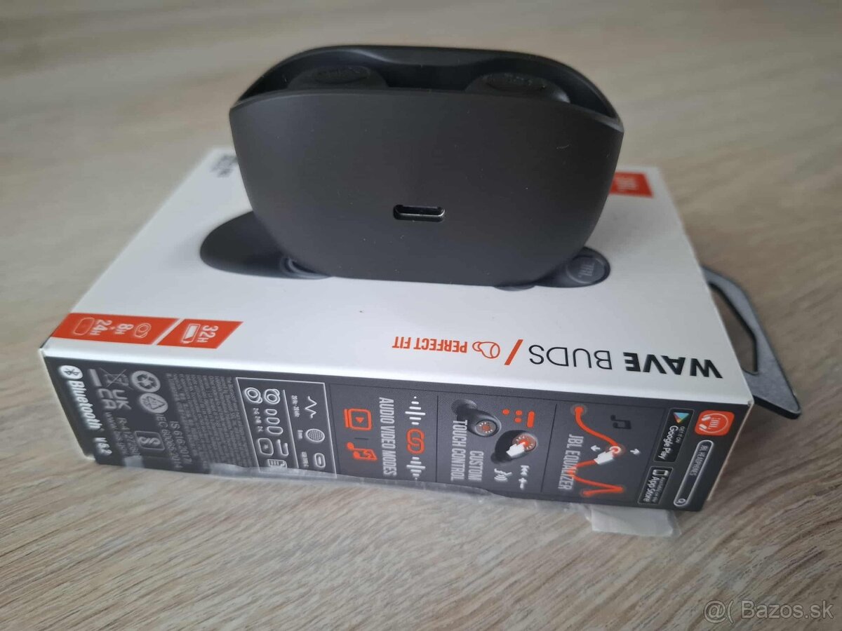 JBL Wave Buds čierna