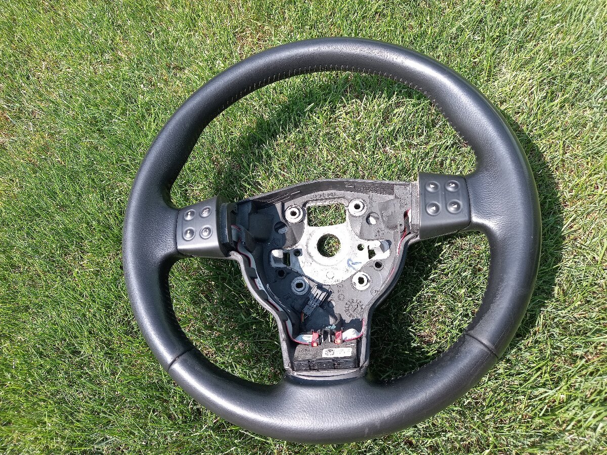 Seat altea Rôzne diely 50€ komplet