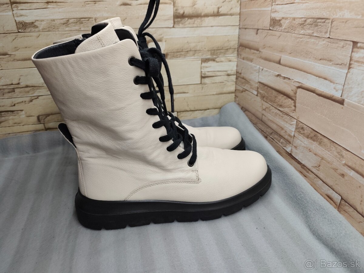 Ecco 41 - dámske celokožené čižmy