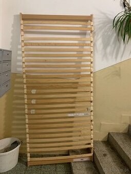 Predam 3ks rostu na postel 200 cm x 90cm