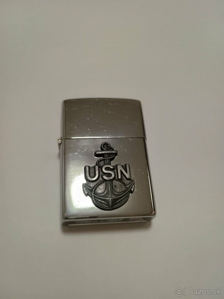 Zapaľovač Holy Hawk