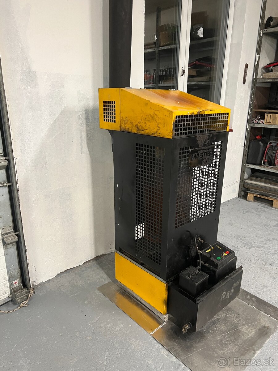 Kotol na olej Master WA 33