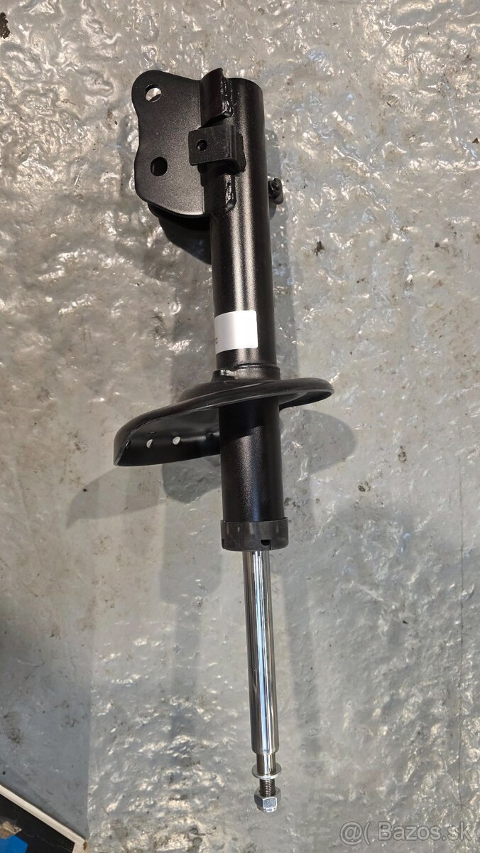 Subaru Forester Tlmič predný