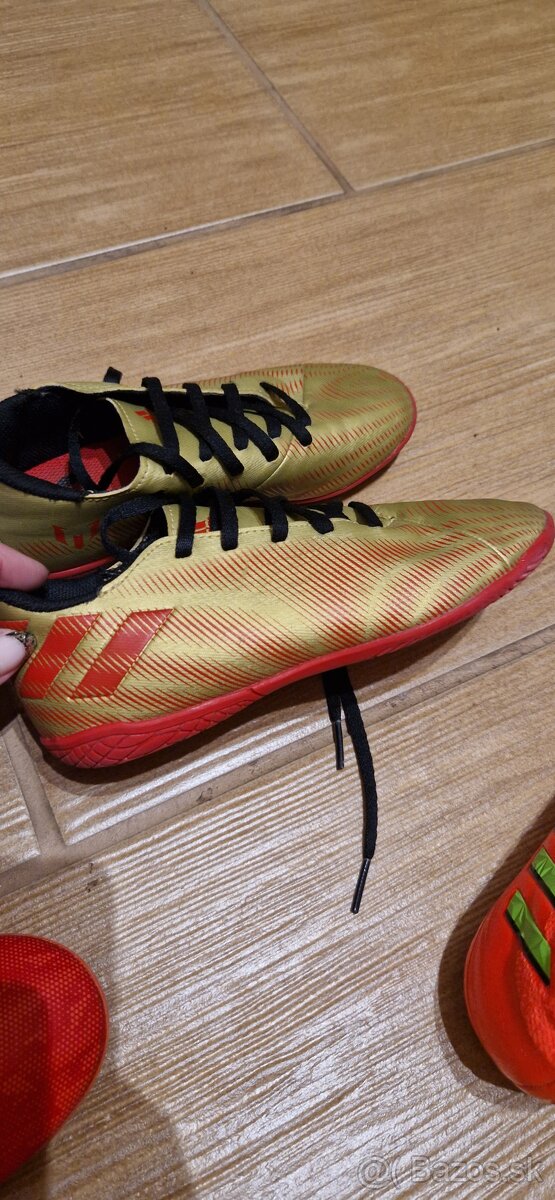 Predam Adidas halovky.