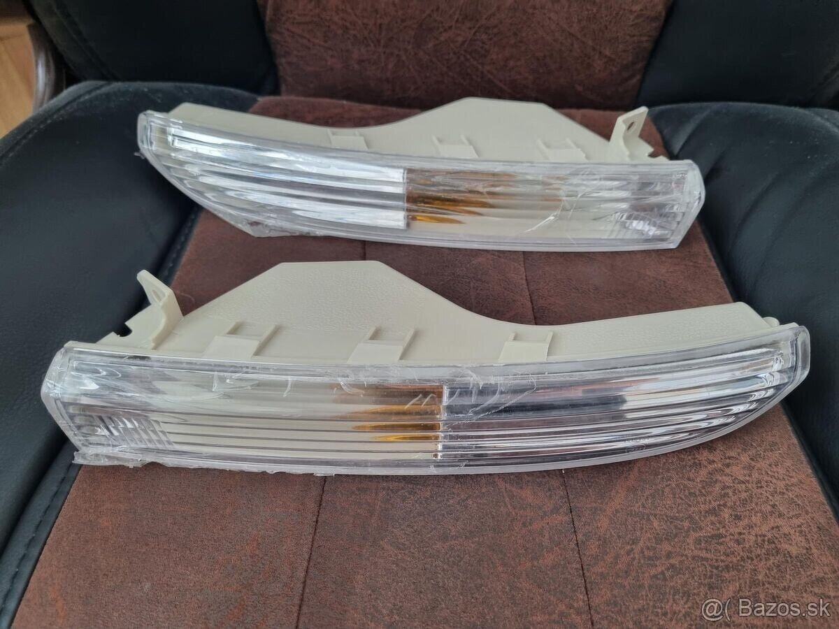 Predna smerovka Volkswagen Passat CC - smerovky predné