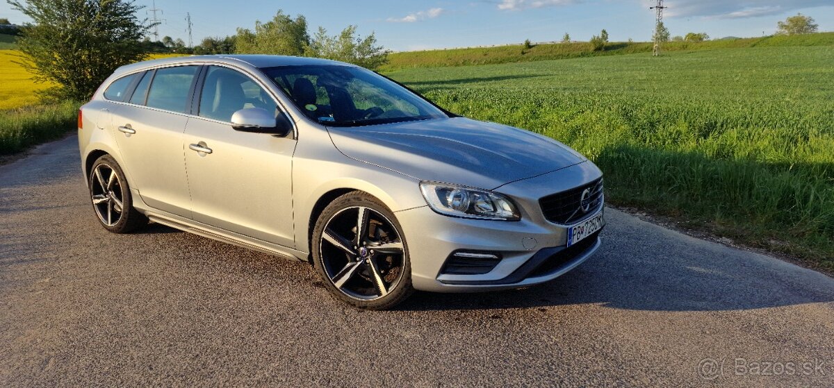 Volvo v60 1.6 r-design