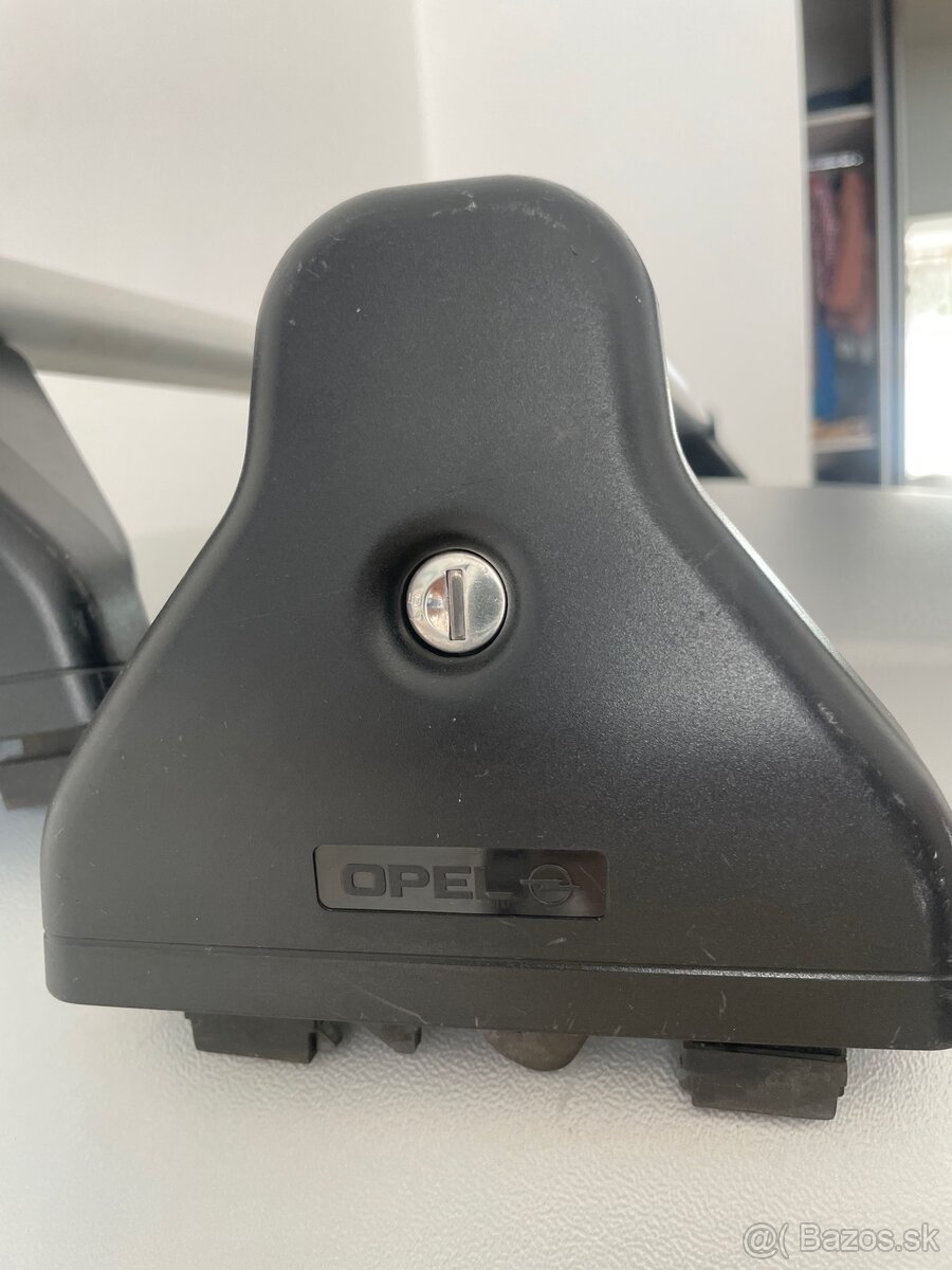 Priečniky Opel