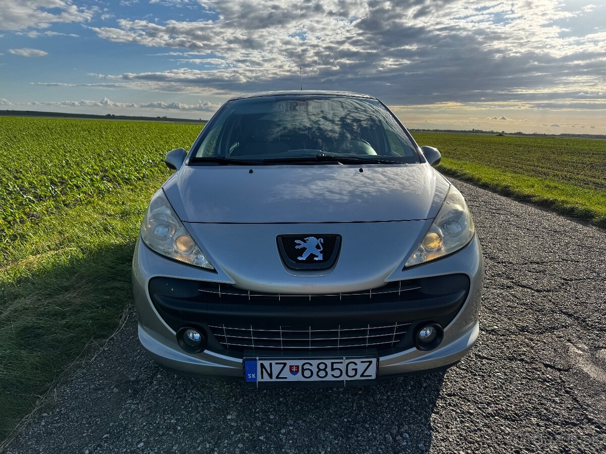 Peugeot 207