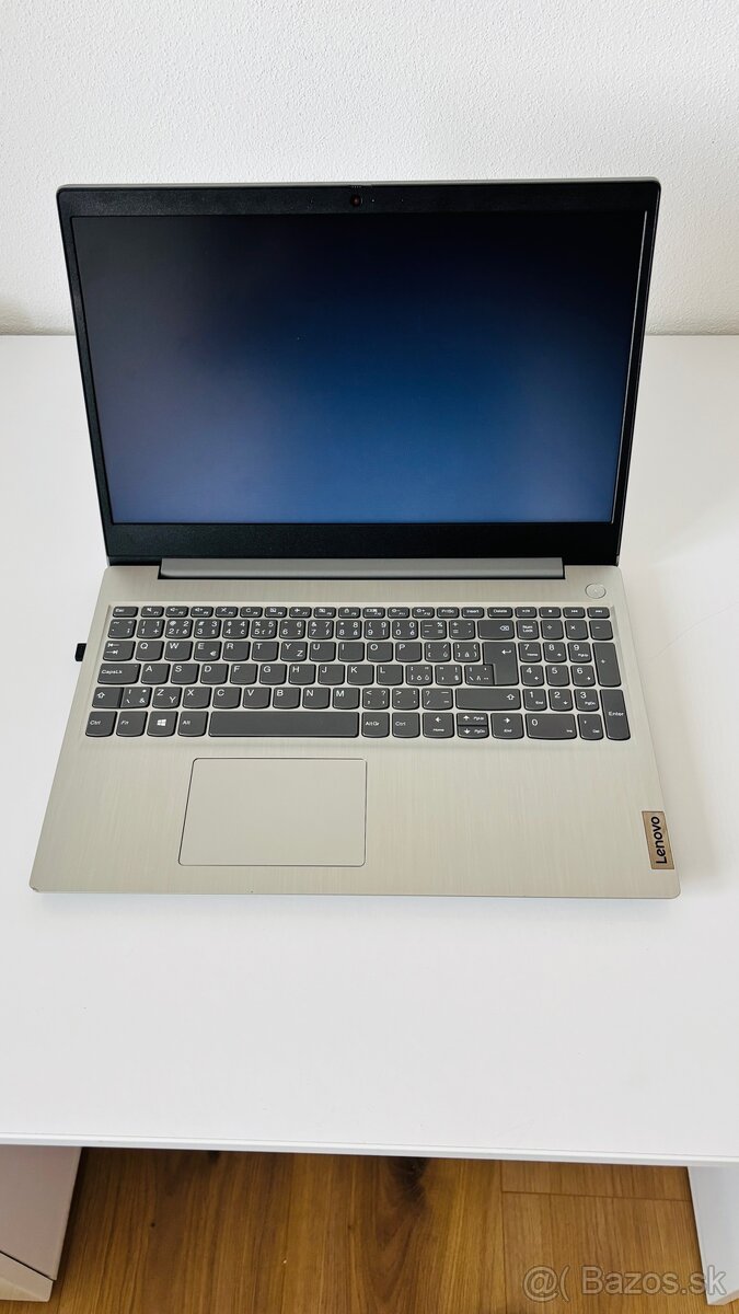 Lenovo notebook 15,6