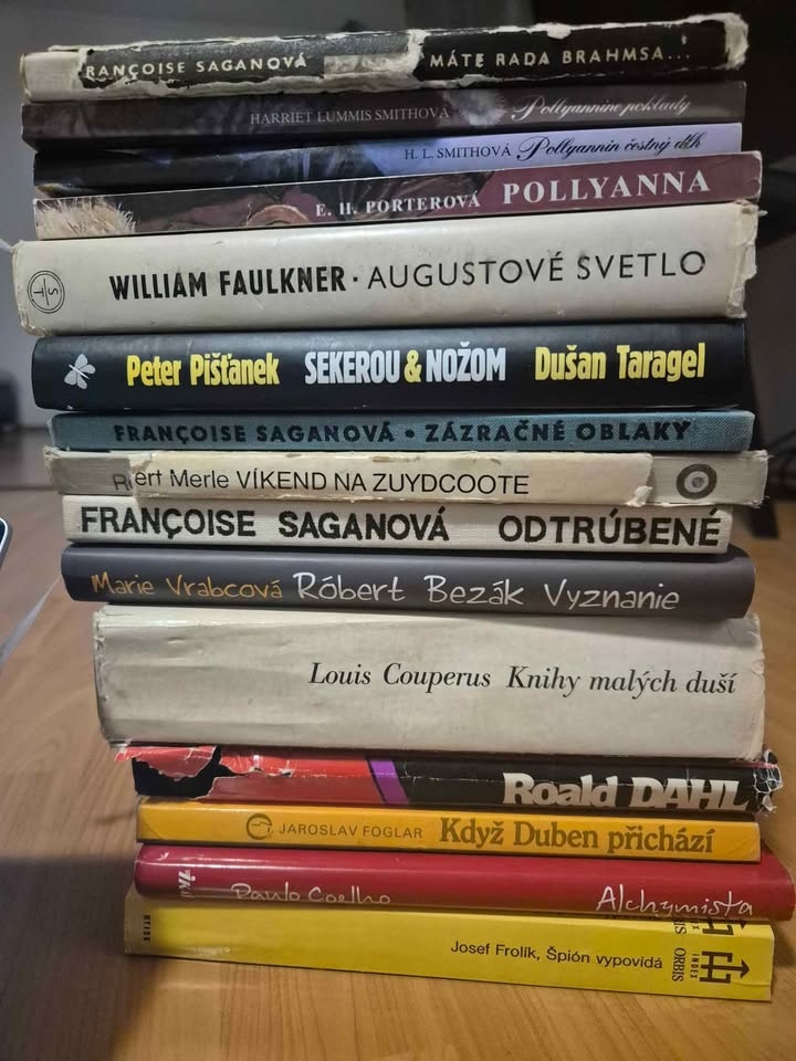 Predám rôznorodú zbierku kníh 📚