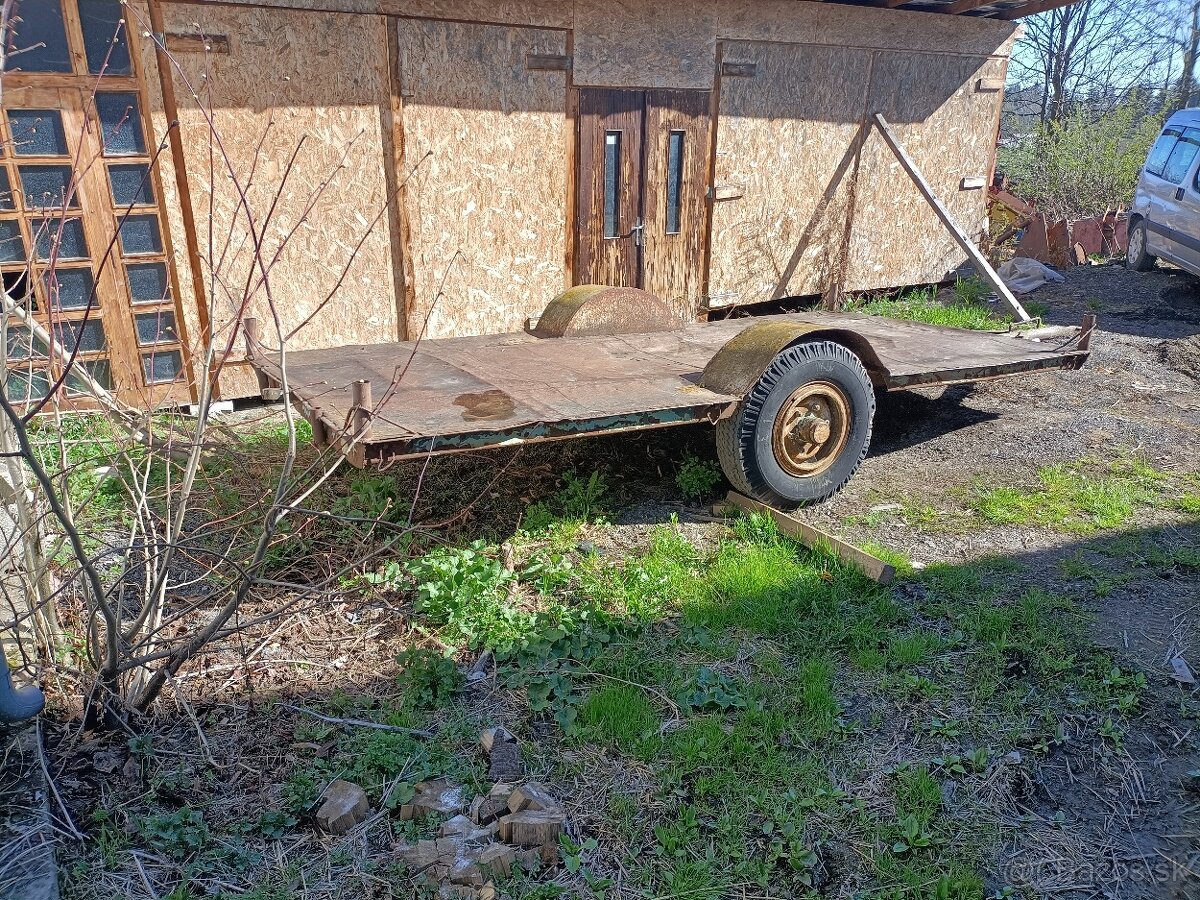 Príves za traktor
