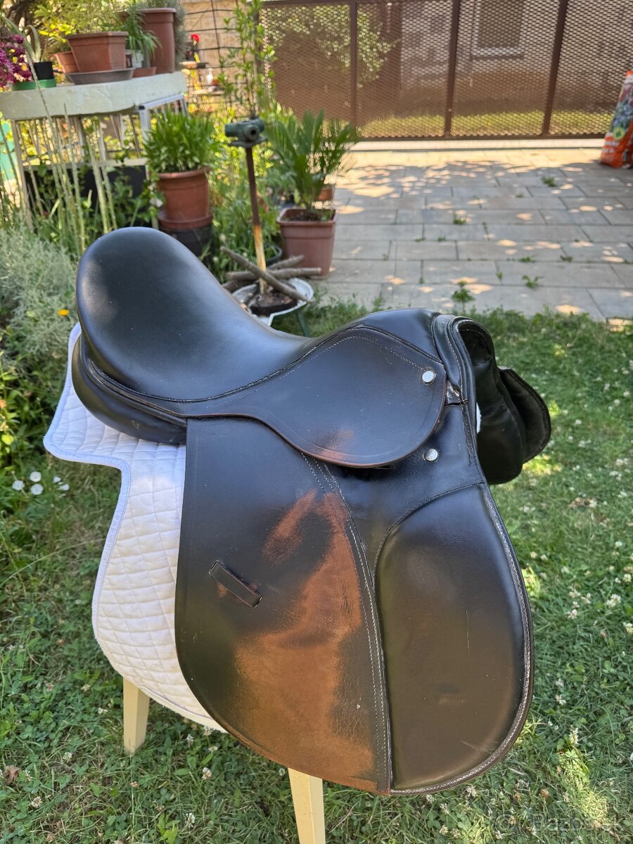 Všestranné sedlo 17 1/2 zanačky Beauty
