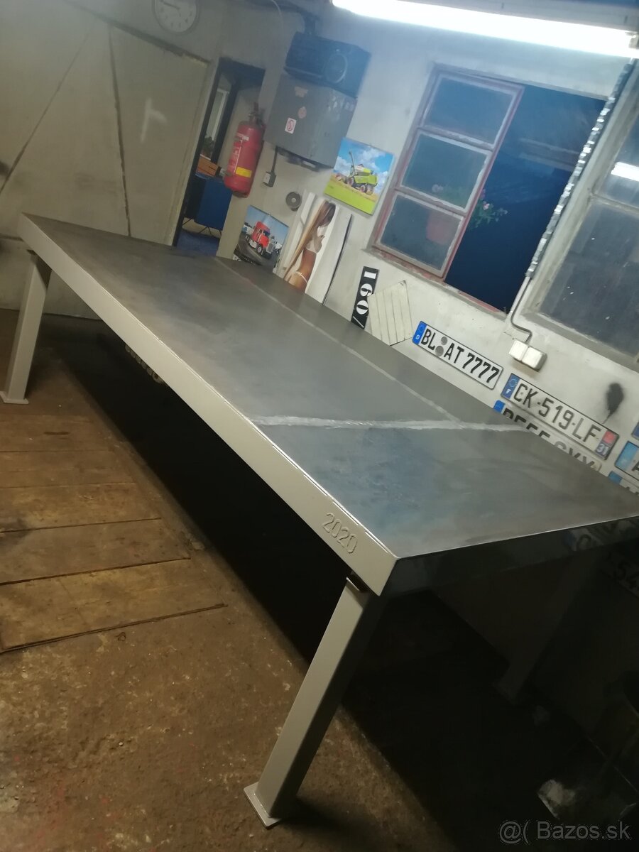 Pracovný stôl , zvaraci stôl