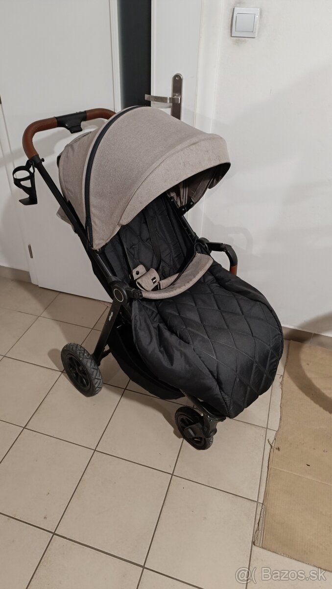 Predám detský športový kočík