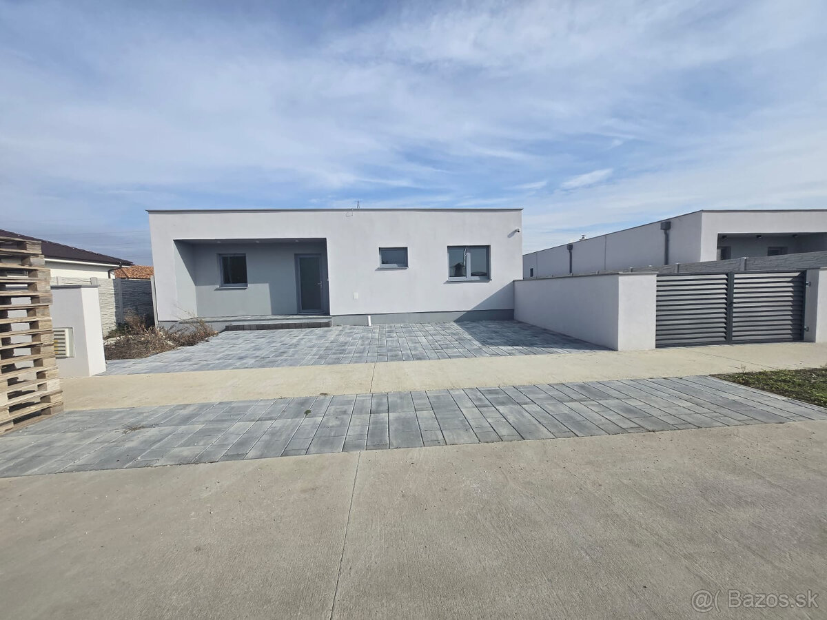 🏡 Na predaj – moderný 5-izbový rodinný dom v Galante (novost