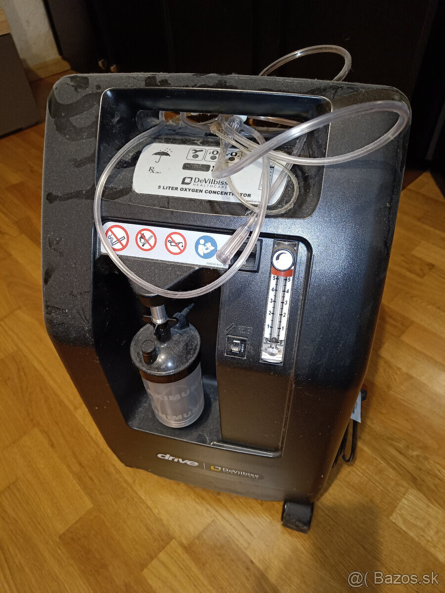Kyslíkový koncentrátor DeVilbiss Compact 525KS
