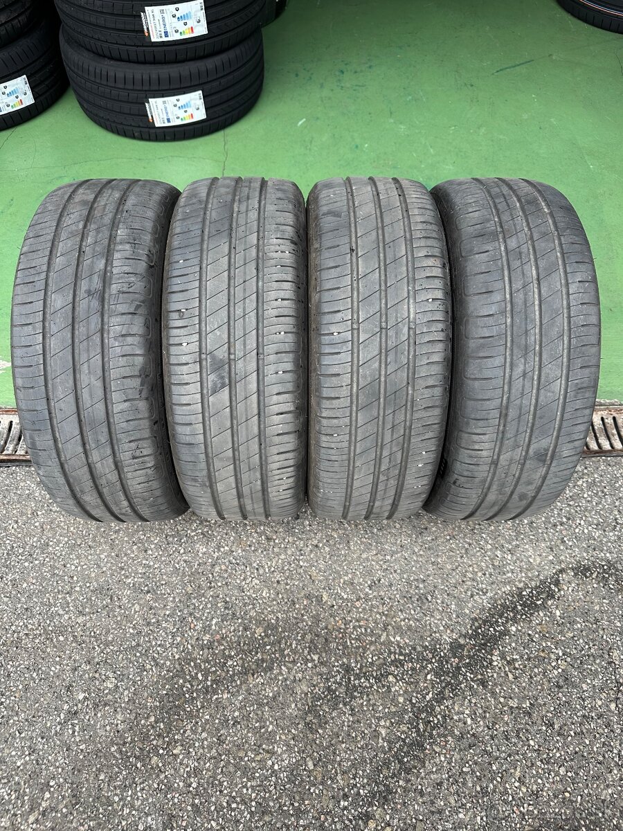 195/45 R16 84 V XL GOOD YEAR EFFICIENT GRIP PERFORMANCE
