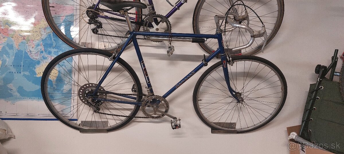 Retro Favorit r. 1988