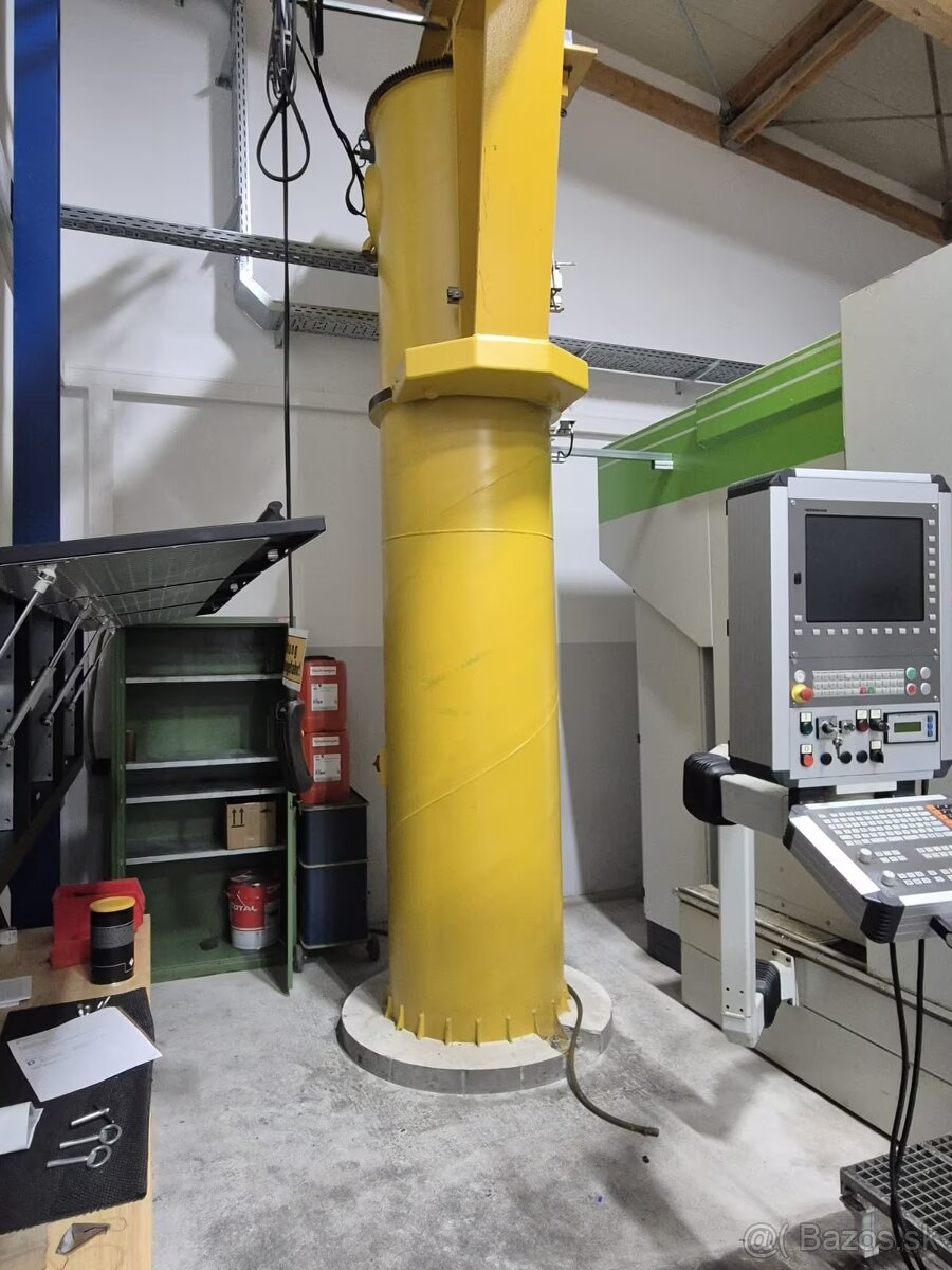 stlpový žeriav Demag 3,2 t - 6,5 m