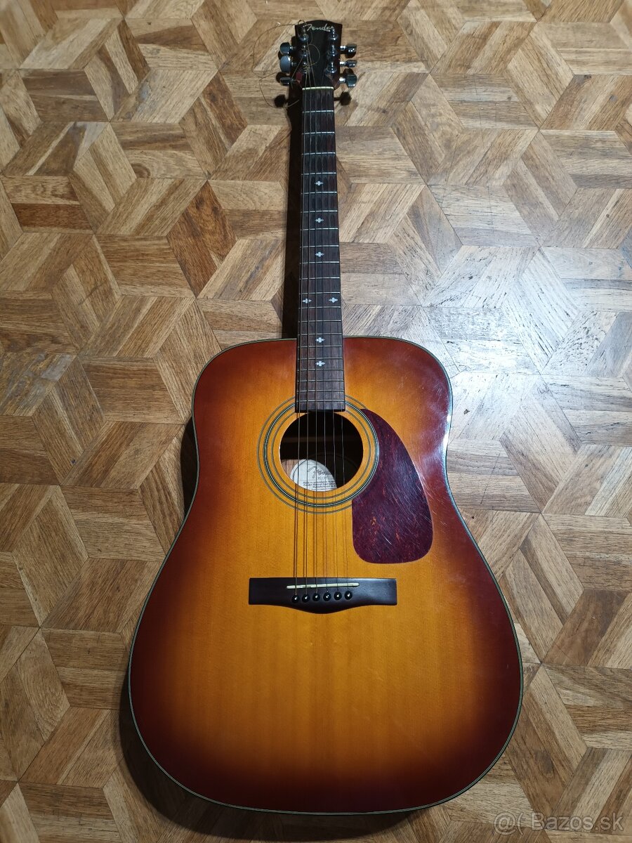 Akustická gitara Fender aj s púzdrom