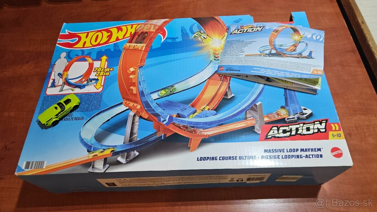 Hot Wheels Massive Loop