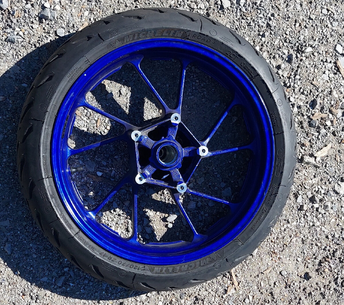 Yamaha MT 07 disk bez prasklín / vajce-osmička