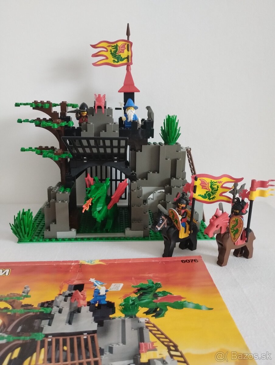 LEGO Castle 6076 Dark Dragon's Den