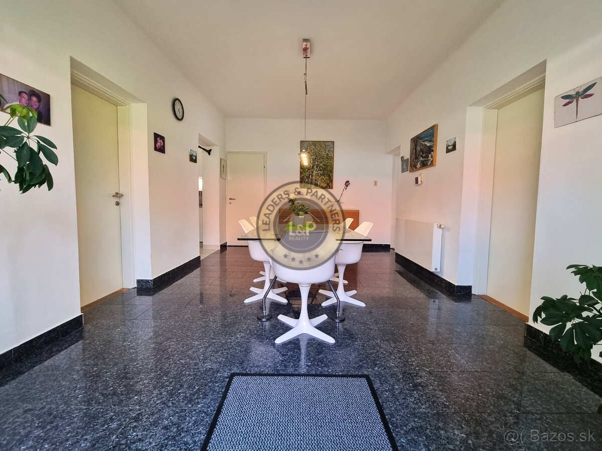 PREDAJ rodinný dom Rajka