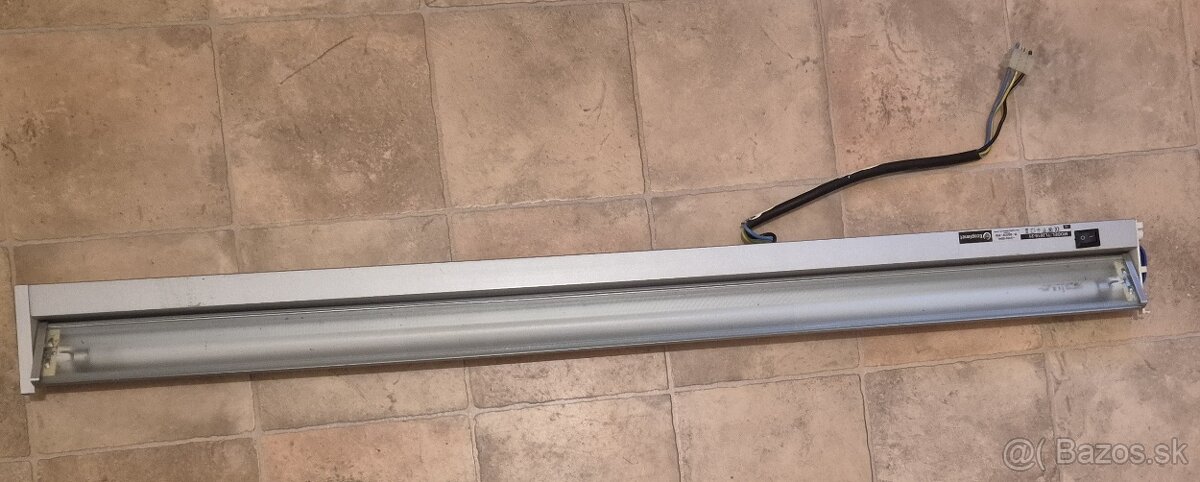 Výklopné svietidlo TL2016-21