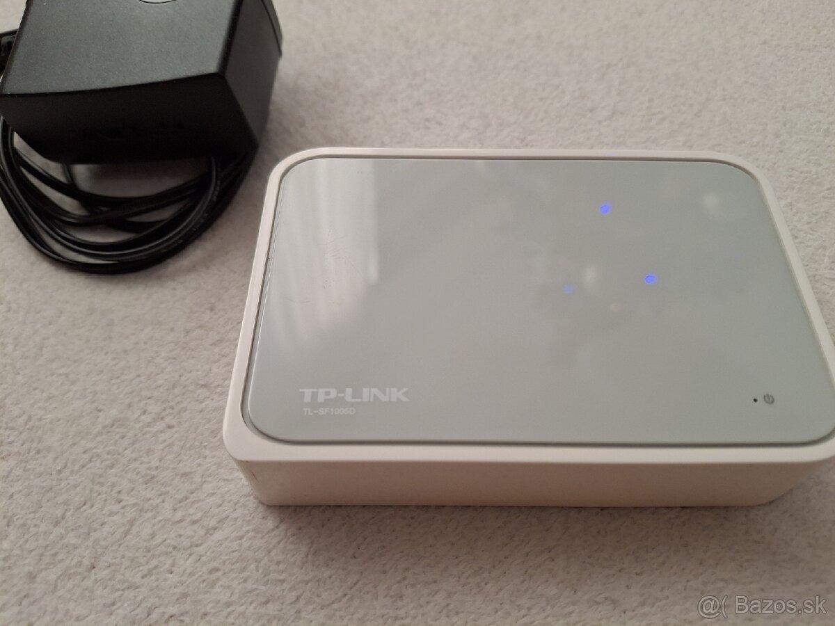 switch TP-Link TL-SF1005D